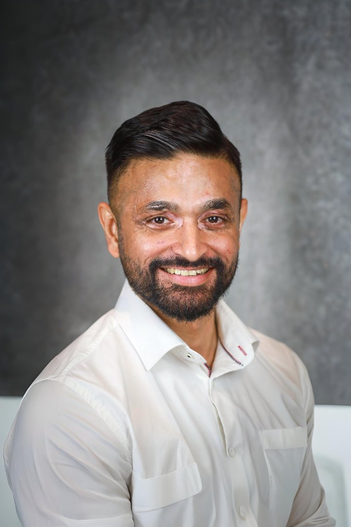 Devender - CEO